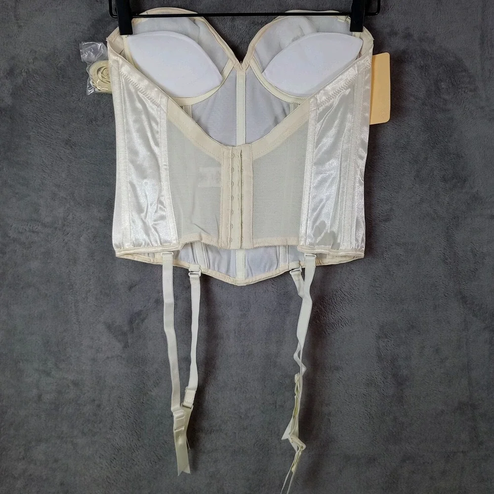 Vtg NOS Corset Bustier With Garters Ivory‎ Empire Intimates Sexy Boudoir 34A